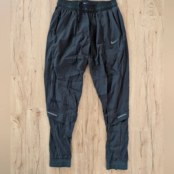 Nike Joggers SKU1108 - Picture 2 of 6